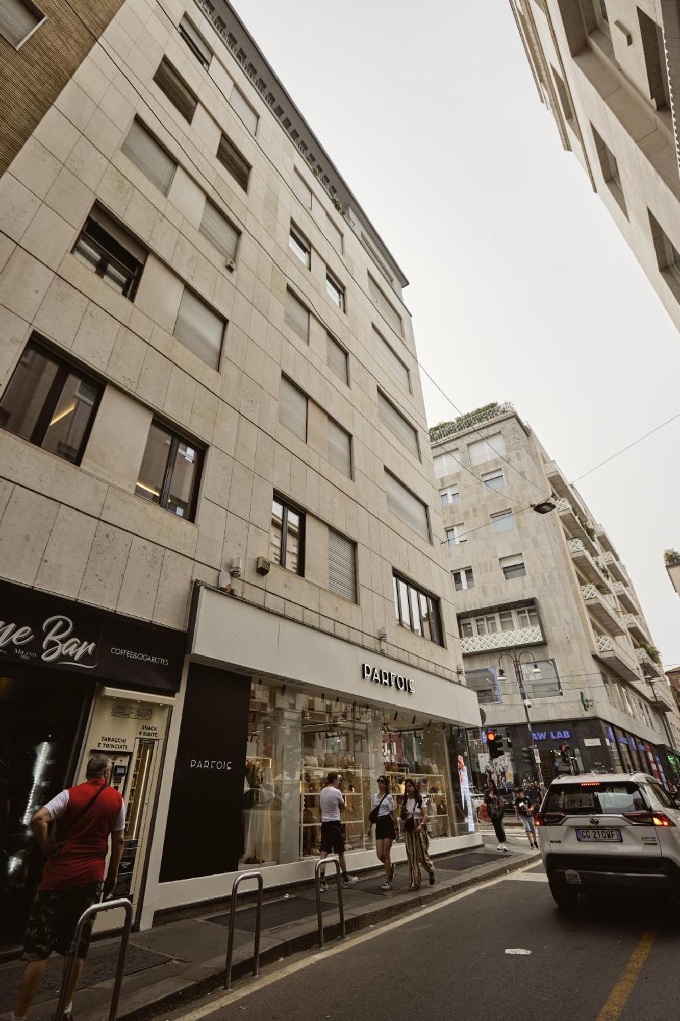 Duomo Cityview Grand Suites Milan Exterior photo