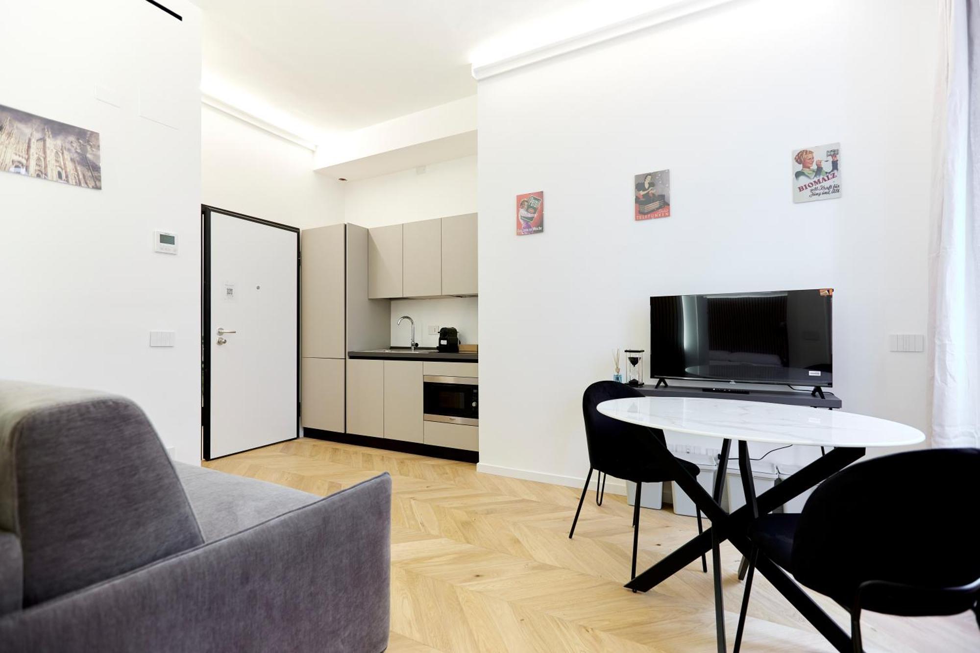 Duomo Cityview Grand Suites Milan Exterior photo